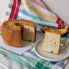 Load image into Gallery viewer, Banana Chiffon Cake