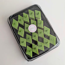 Load image into Gallery viewer, Kue Srikaya Pandan (Kuih Seri Muka) | 20 pcs