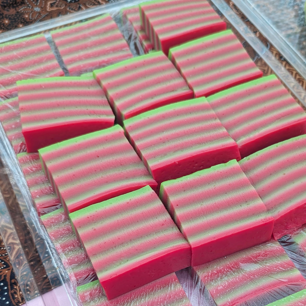 Kue Lapis (Steamed Layer Cake) | 20 pcs
